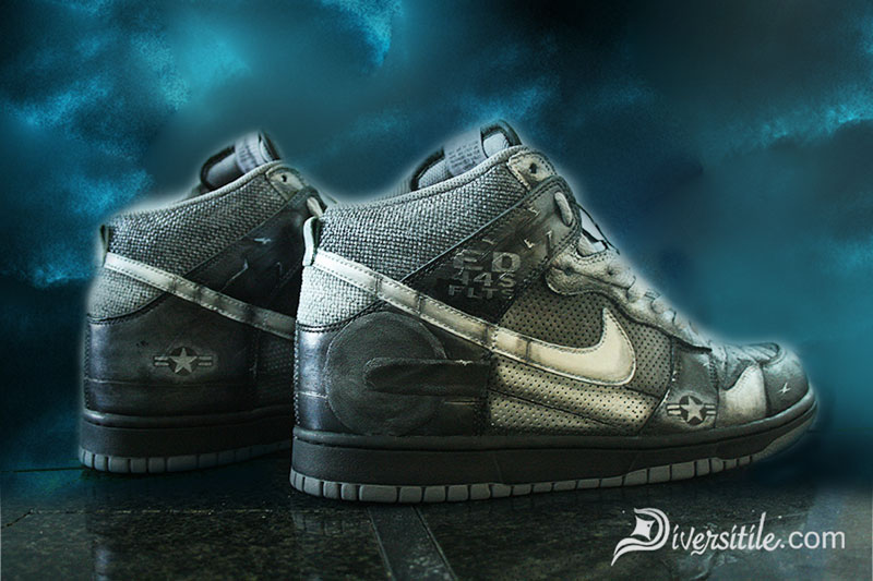 Illustration for article titled Iron Man Sneakers Will Light Up Your Life